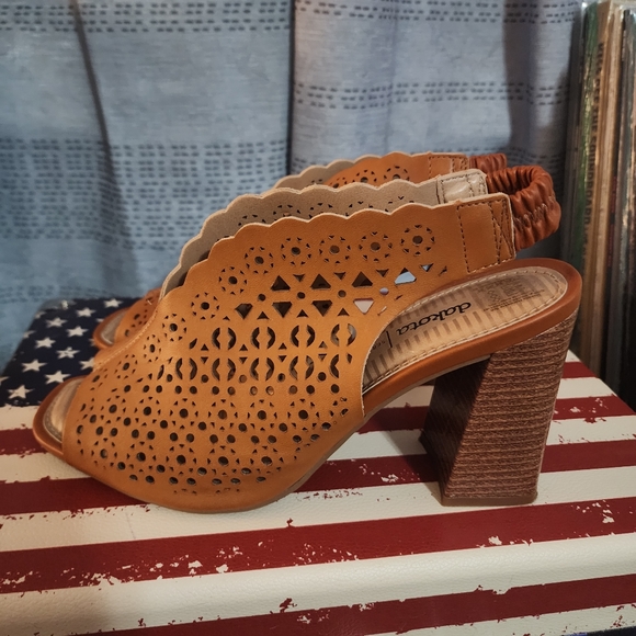 Leather Dakota heels - Picture 4 of 14